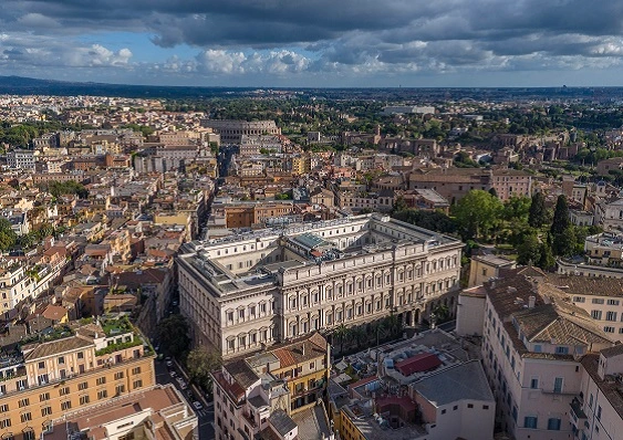 Bank of Italy Orders Screening of All Crypto Transfers